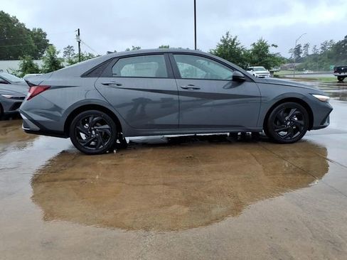 New 2026 Hyundai Elantra Sport FWD image 2