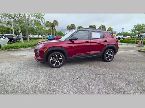 Used 2023 Chevrolet TrailBlazer RS w/ Convenience Package AWD/4WD image 43
