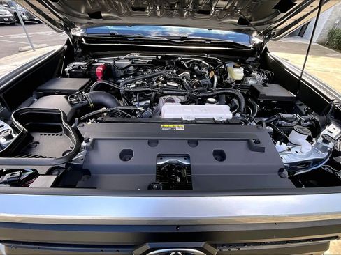 New 2025 Toyota Tacoma SR5 image 16