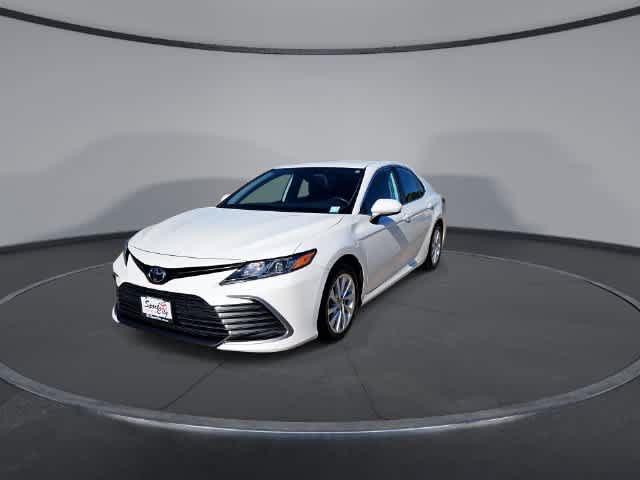 Certified 2024 Toyota Camry LE FWD image 3