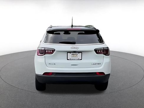 Used 2025 Jeep Compass Limited AWD/4WD image 12