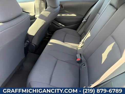 Used 2025 Toyota Corolla LE FWD image 12