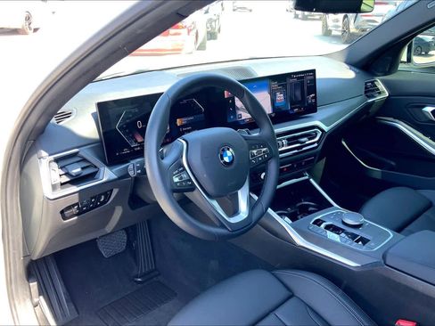Used 2023 BMW 330i Sedan w/ Convenience Package image 17