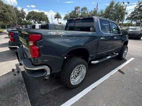 Used 2019 Chevrolet Silverado 1500 LTZ w/ LTZ Plus Package AWD/4WD image 4