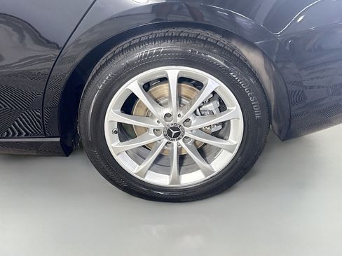 Used 2022 Mercedes-Benz A 220 image 37