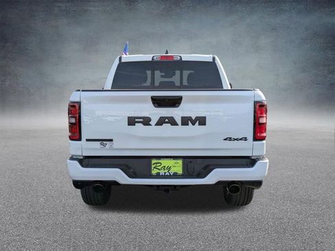 New 2026 RAM 1500 Big Horn AWD/4WD image 4