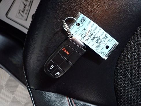 Used 2019 Jeep Compass Trailhawk image 35