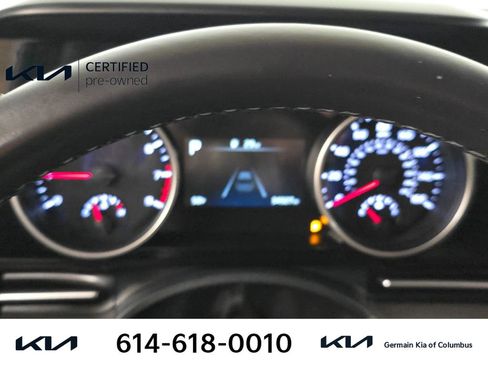 Certified 2023 Kia Carnival EX image 23