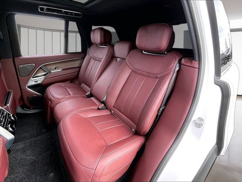 Certified 2025 Land Rover Range Rover Autobiography AWD/4WD image 21