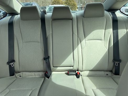 Used 2024 Honda Accord EX image 12