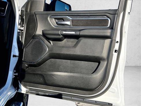 Used 2024 RAM 1500 Laramie image 19