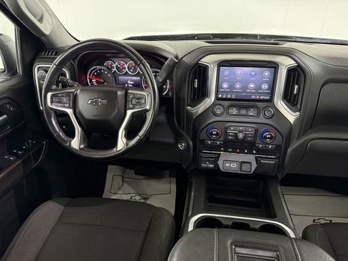 Used 2021 Chevrolet Silverado 1500 LT Trail Boss w/ Bed Protection Package image 19