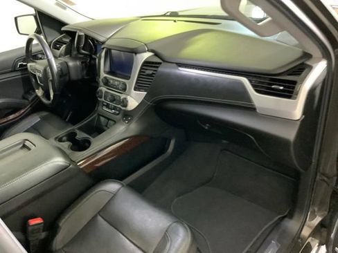 Used 2019 GMC Yukon XL SLT AWD/4WD image 31