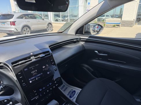 Used 2024 Hyundai Tucson SEL AWD/4WD image 19