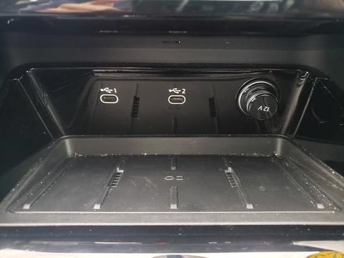 Used 2025 Audi Q5 Premium w/ Convenience Package AWD/4WD image 18