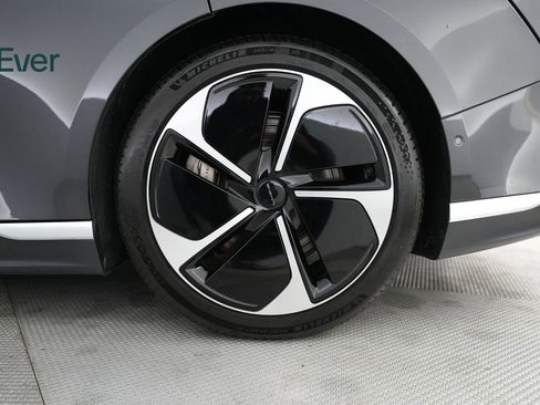 Used 2023 Lucid Air Grand Touring AWD/4WD image 9