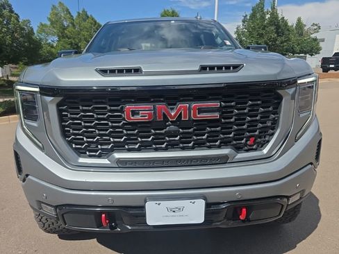 Used 2024 GMC Sierra 1500 AT4 w/ Technology Package AWD/4WD image 19