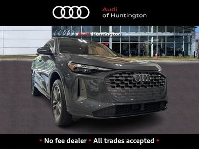 Used 2025 Audi Q5 Premium w/ Convenience Package