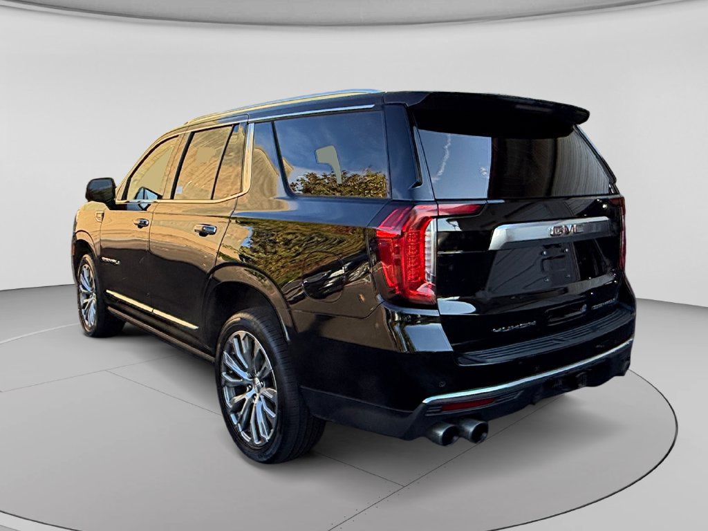 Used 2021 GMC Yukon Denali w/ LPO, Illumination Package AWD/4WD image 3