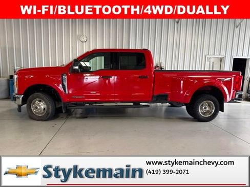 Used 2023 Ford F350 XLT AWD/4WD image 2