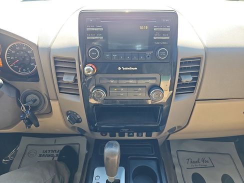 Used 2013 Nissan Titan SV w/ SV Premium Utility Pkg image 23