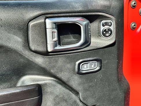 Used 2021 Jeep Wrangler Unlimited Sport AWD/4WD image 13