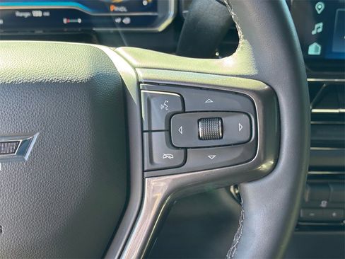 Certified 2025 Chevrolet Silverado 2500 ZR2 w/ Technology Package image 16