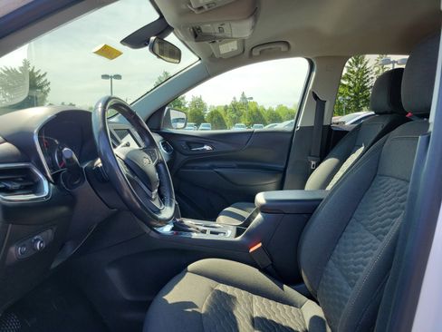 Used 2019 Chevrolet Equinox LT FWD image 15