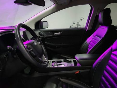 Certified 2024 Ford Edge SEL image 9