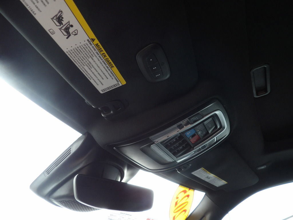 Used 2025 RAM 3500 Laramie AWD/4WD image 27