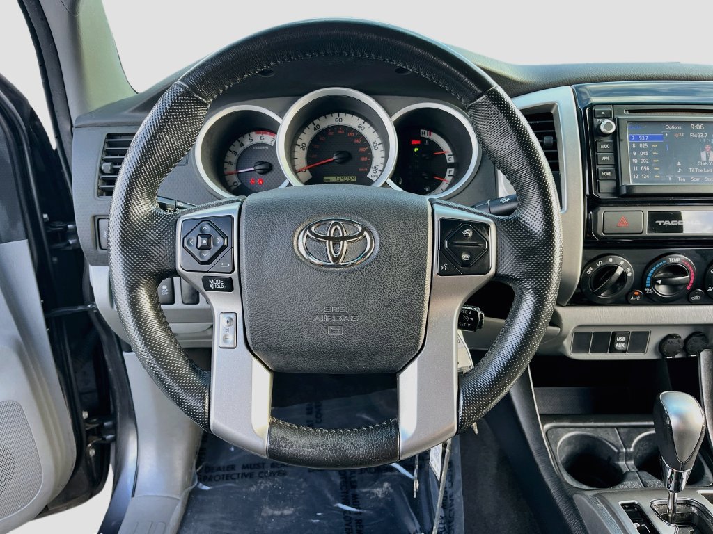 Used 2015 Toyota Tacoma PreRunner w/ SR5 Package RWD image 11