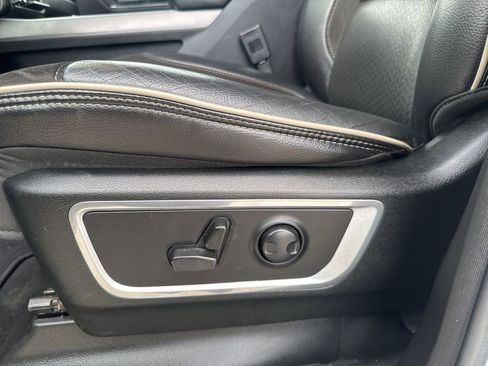 Used 2023 RAM 1500 Laramie AWD/4WD image 24