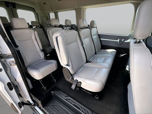 Used 2016 Ford Transit 350 XLT RWD image 19