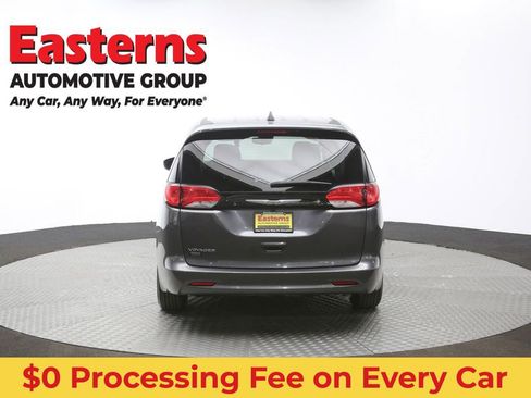 Used 2023 Chrysler Voyager LX FWD image 36