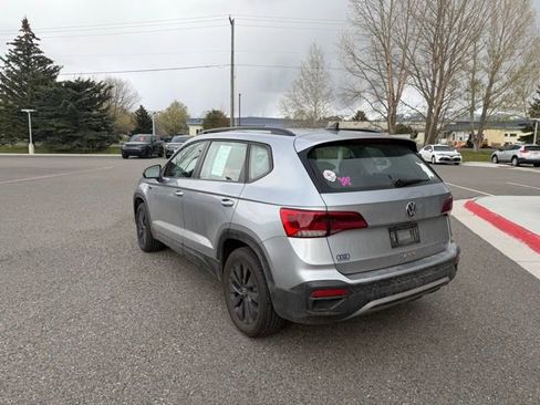 Used 2022 Volkswagen Taos S AWD/4WD image 7