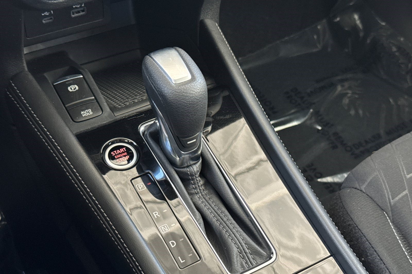 Used 2023 Nissan Kicks SV FWD image 27