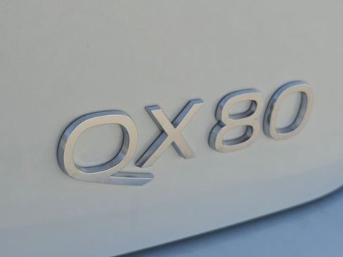 New 2026 INFINITI QX80 Luxe w/ Cargo Package image 18
