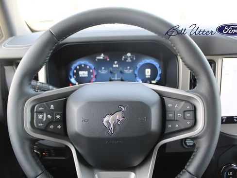 New 2025 Ford Bronco Outer Banks image 17