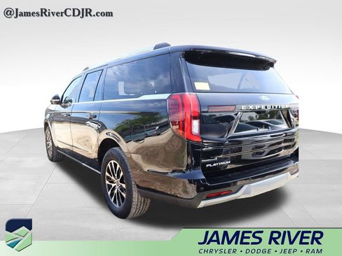 Used 2025 Ford Expedition Max Platinum AWD/4WD image 18