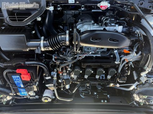 Used 2025 Honda Accord SE image 31