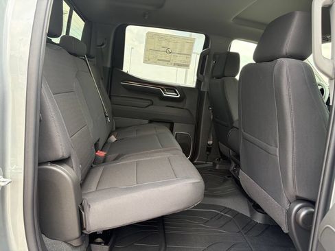 New 2026 Chevrolet Silverado 1500 LT w/ Texas Edition Plus RWD image 21