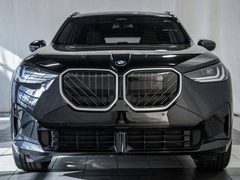 Used 2025 BMW X3 xDrive30i w/ M Sport Package image 2