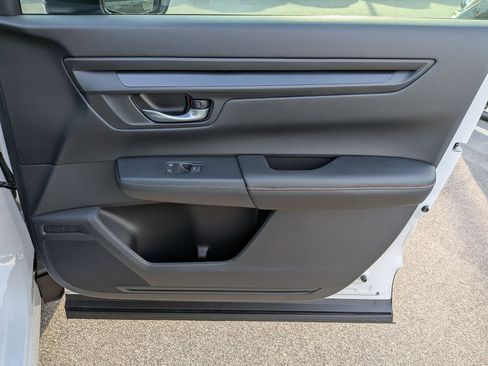 Used 2025 Honda CR-V Sport-L image 33