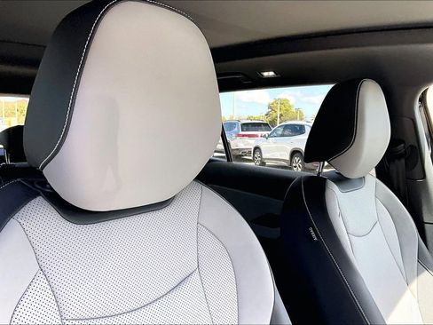 New 2026 Volkswagen Tiguan SE R-Line image 22