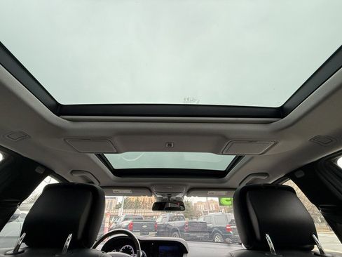 Used 2013 Mercedes-Benz S 550 4MATIC image 29