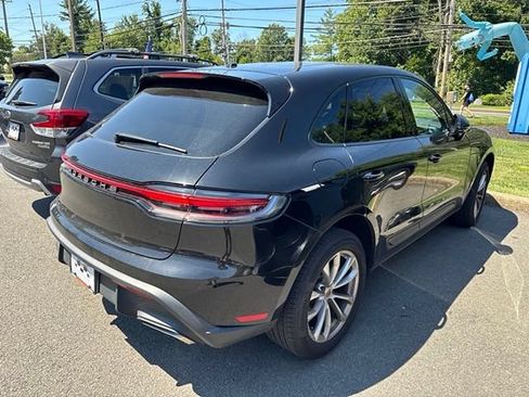 Used 2023 Porsche Macan Turbo AWD/4WD image 4