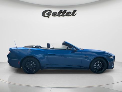 Used 2024 Ford Mustang GT Premium image 3