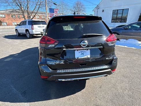 Used 2018 Nissan Rogue SL w/ Premium Package image 6