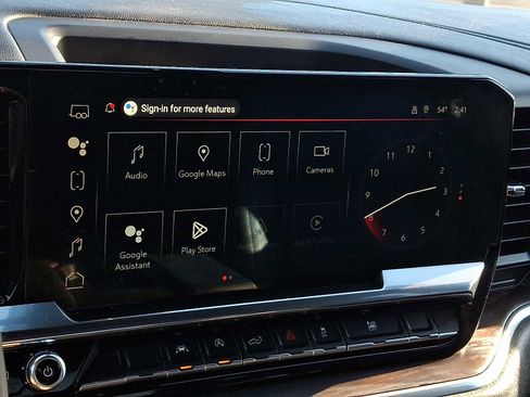 Used 2025 GMC Sierra 1500 SLT image 18