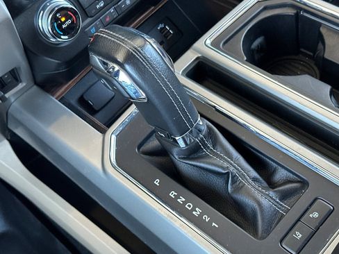 Used 2015 Ford F150 Lariat w/ Equipment Group 502A Luxury image 20